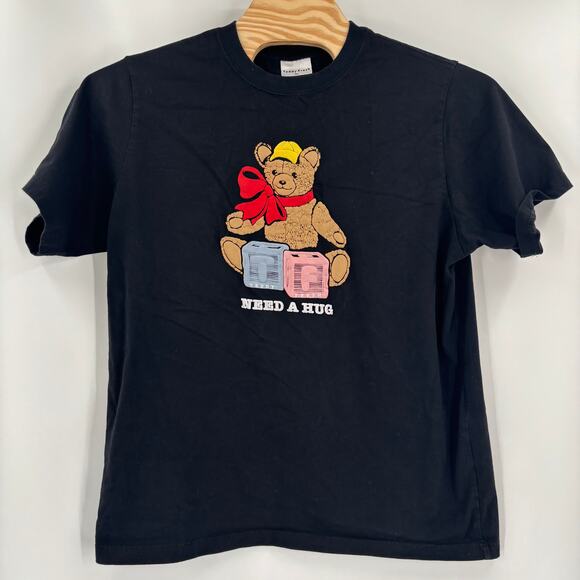 Teddy Fresh XL Black "Need A Hug" Bear Graphic Short Sleeve Crew Neck T-Shirt - Picture 4 of 5